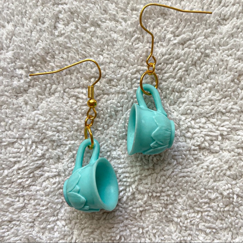 BARBIE ICY BLUE TEA CUP EARRINGS 🚿